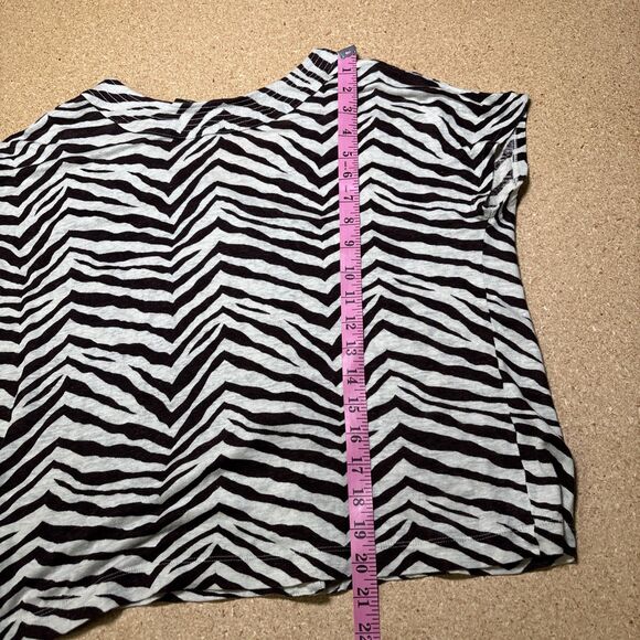 Tahari size M button front top 100% linen brown zebra print short sleeve A2 - Picture 6 of 6